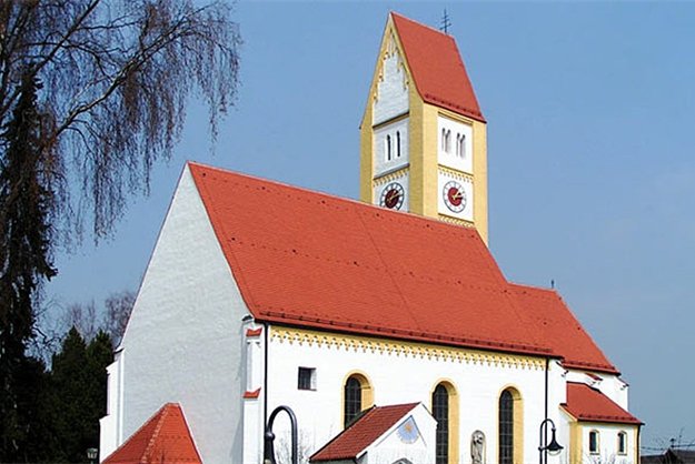 

Dachumdeckung an Kirchen